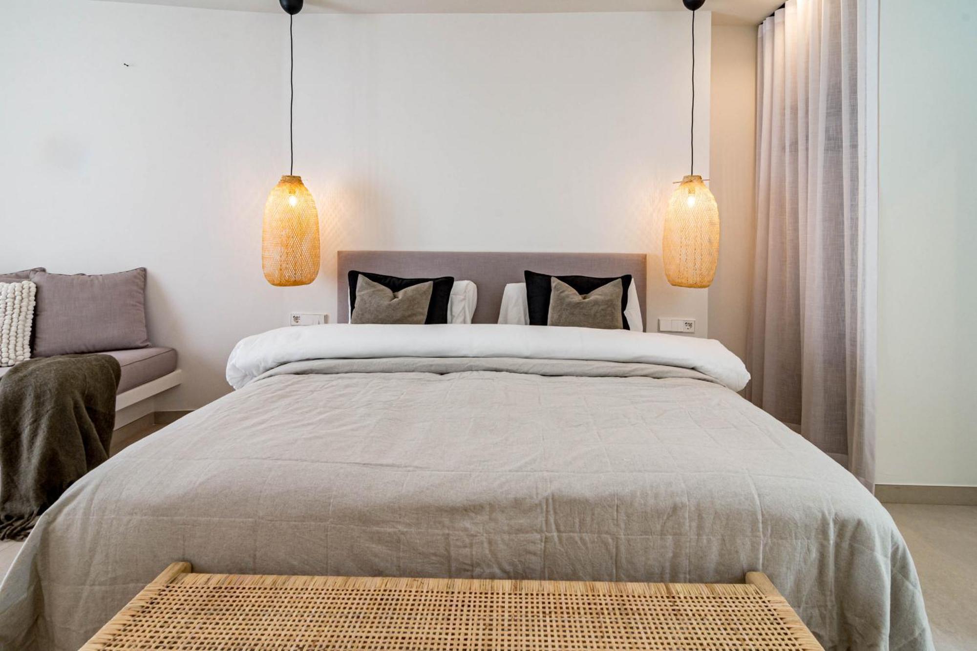 Seaclub Suites Estepona Exterior photo